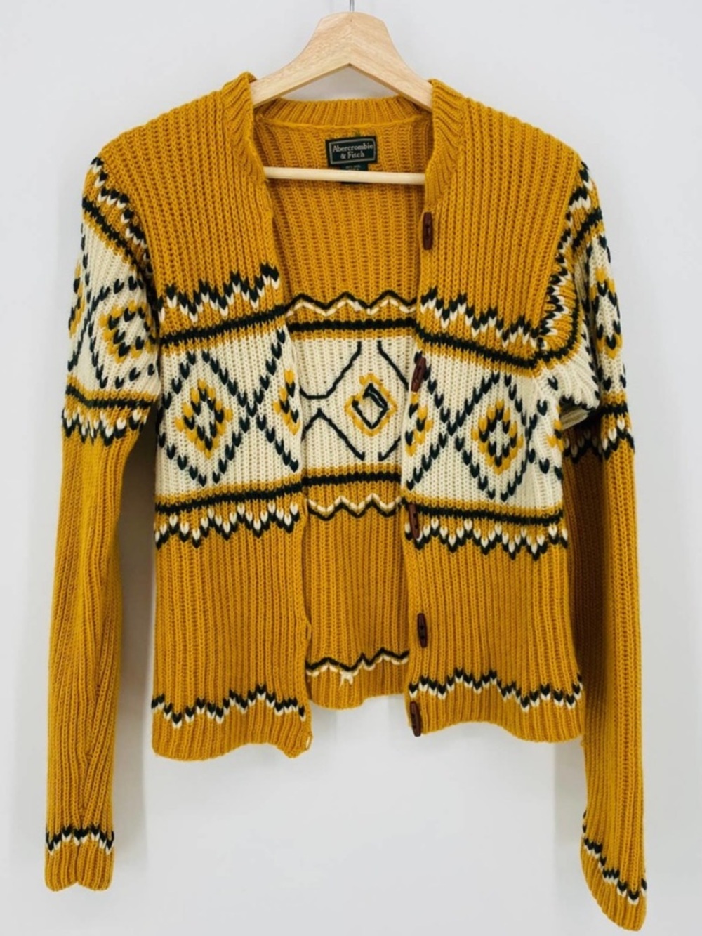 Abercrombie & Fitch Vintage Mustard Knit Cardigan